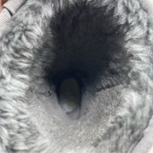 UGG Australia Classic Tall Gray Suede Leather Sheepskin Boots Women’s Size 7 - Picture 12 of 14